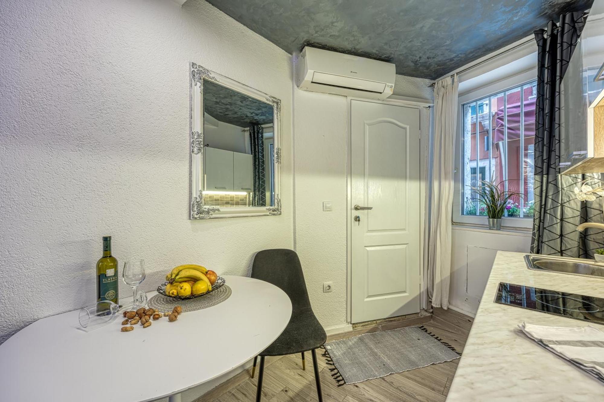 Studio Katarina Apartment Rovinj Exterior photo